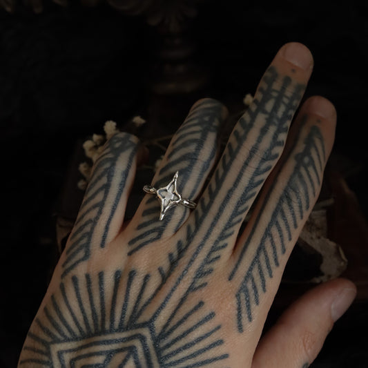 Quatreveille Signet